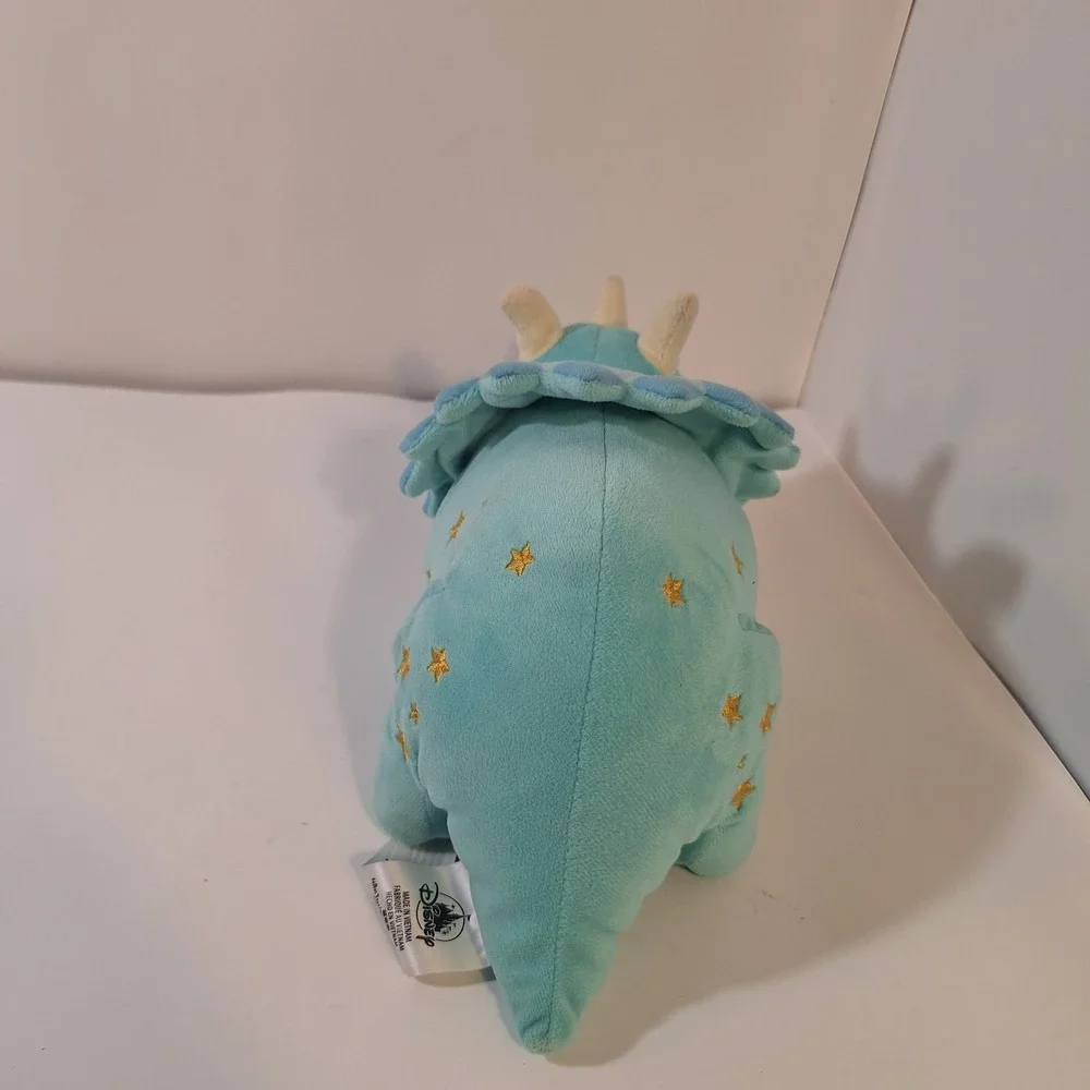 Disney Animal Kingdom  Hester's‎ Dino-Rama Land  Triceratops Plush